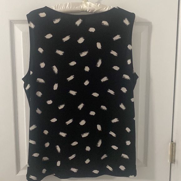 Anne Klein black asymmetrical neckline top with ivory spots. L. Lined front NWT - Picture 5 of 7